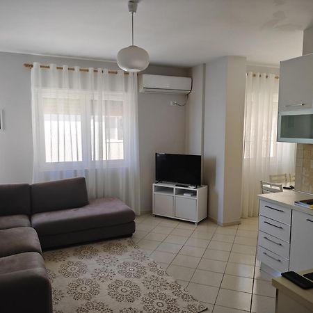 Edan Apartments Влёра Экстерьер фото