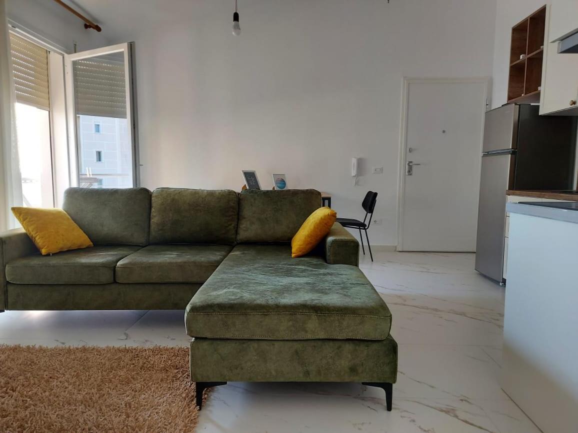 Edan Apartments Влёра Экстерьер фото