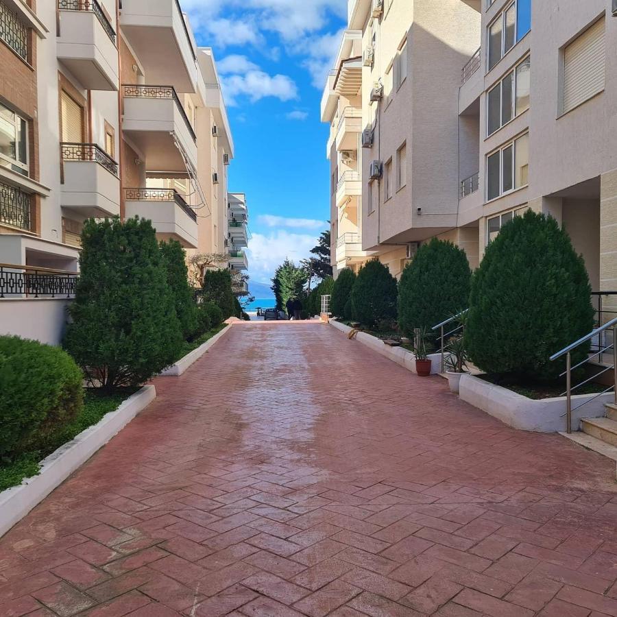 Edan Apartments Влёра Экстерьер фото