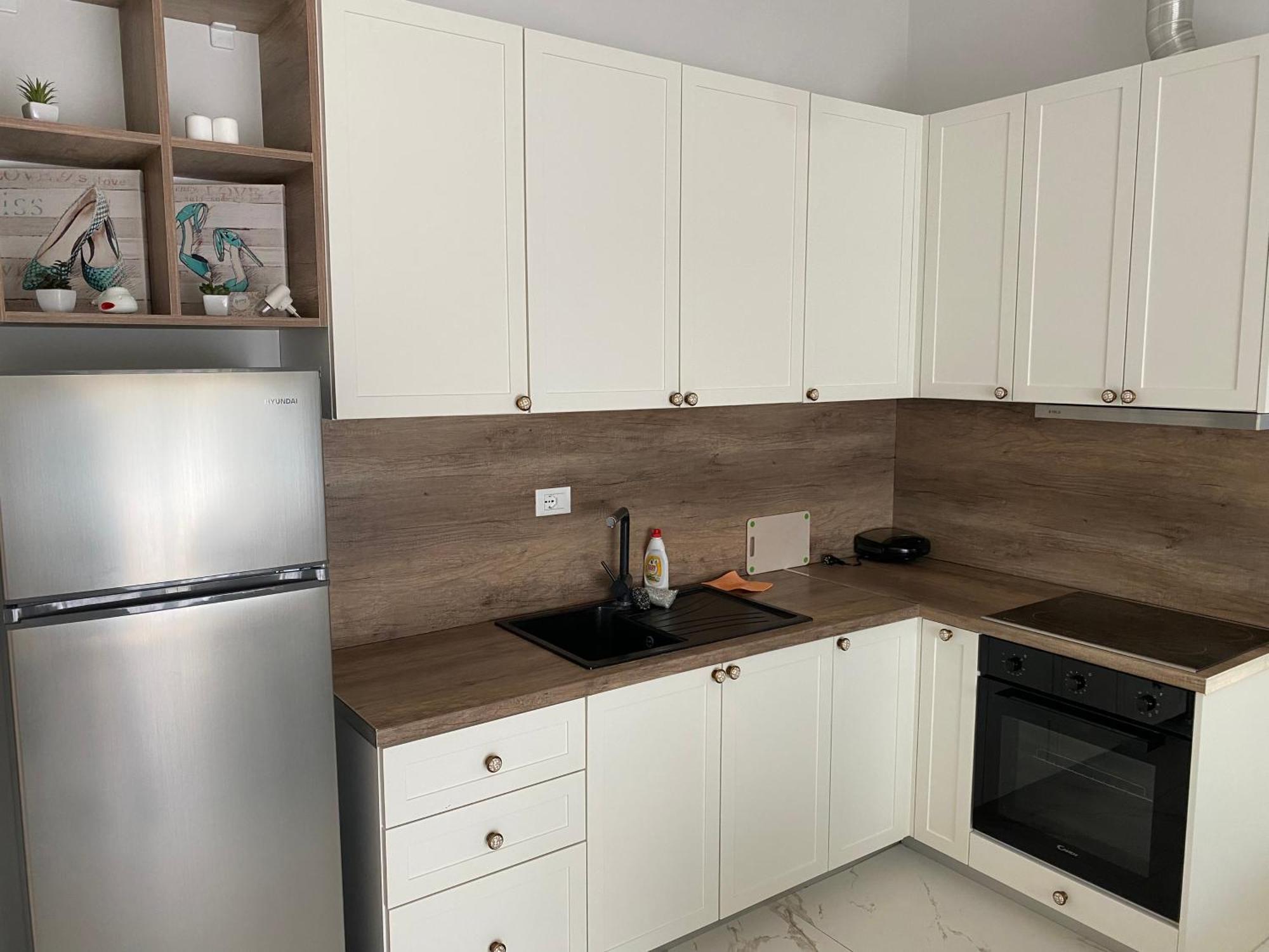 Edan Apartments Влёра Экстерьер фото